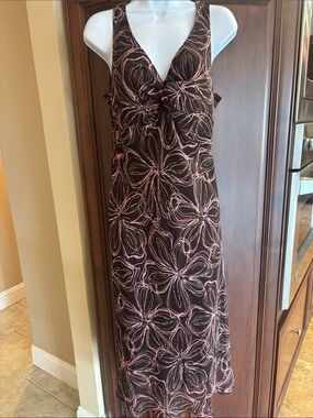 Y2K V-Neck Brown Midi Dress with Pink Floral Motif